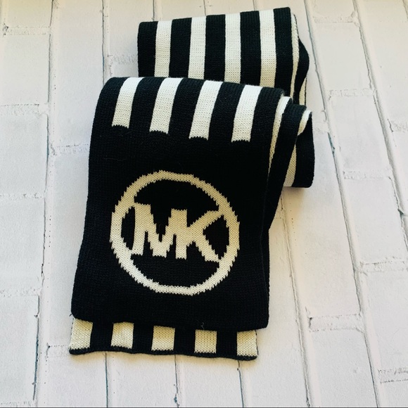 Michael Kors Black & White Stripe Scarf - Picture 1 of 7